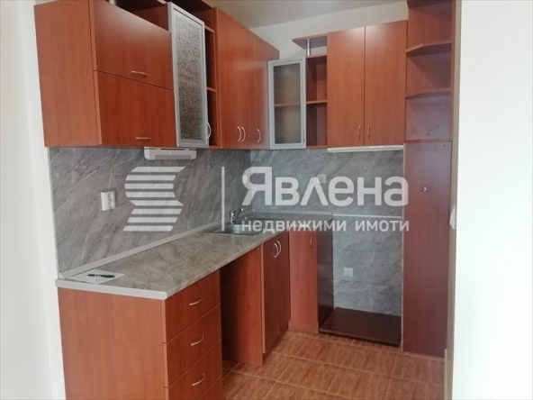 Двустаен апартамент в Стара Загора, Опълченски - 70 кв.м за 1165 €/кв.м - Снимка #1