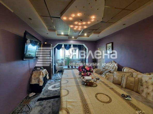 Двустаен апартамент в Аксаково - 65 кв.м за 1307 €/кв.м - Снимка #1