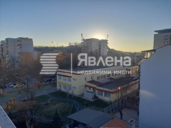 Тристаен апартамент в Пловдив, Център - 142 кв.м за 1008 €/кв.м - Снимка #1