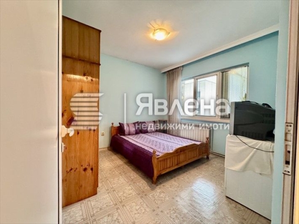 Двустаен апартамент в Пловдив, Център - 58 кв.м за 1828 €/кв.м - Снимка #1