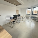 Дава се под наем Офис в Варна, Център - 72 кв.м за 850 € - Снимка #1