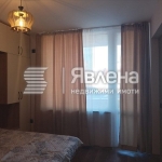 Дава се под наем Тристаен апартамент в Бургас, Славейков - 100 кв.м за 664 € - Снимка #1