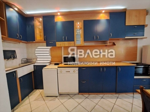 Дава се под наем Тристаен апартамент в Варна, Генералите - 55 кв.м за 350 € - Снимка #1