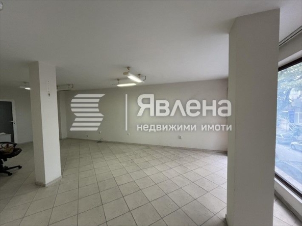 Дава се под наем Промишлена сграда в Варна, ВИНС - 56 кв.м за 360 € - Снимка #1