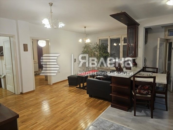 Тристаен апартамент в София, Лагера - 90 кв.м за 2856 €/кв.м - Снимка #1