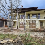Къща в с. Гергини, Област Габрово - 430 кв.м за 1163 €/кв.м - Снимка #1