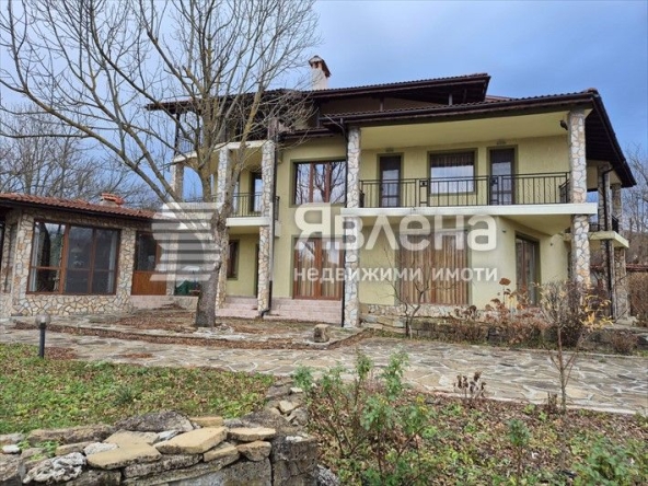 Къща в с. Гергини, Област Габрово - 430 кв.м за 1163 €/кв.м - Снимка #1