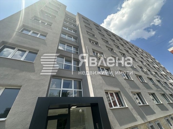 Двустаен апартамент в Перник, Изток - 62 кв.м за 870 €/кв.м - Снимка #1