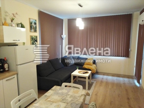 Двустаен апартамент в Варна, Виница - 68 кв.м за 1839 €/кв.м - Снимка #1