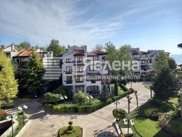 Тристаен апартамент в с. Лозенец, Област Бургас - 111 кв.м за 2253 €/кв.м - Снимка #1