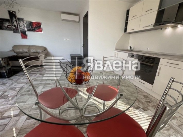 Дава се под наем Тристаен апартамент в Варна, Колхозен пазар - 74 кв.м за 485 € - Снимка #1