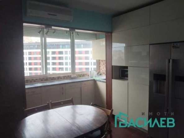 Тристаен апартамент в София, Център - 92 кв.м за 1719 €/кв.м - Снимка #1