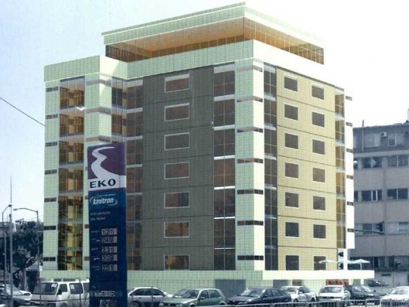 Дава се под наем Офис в Варна, Център - 166 кв.м за 1324.47 € - Снимка #1