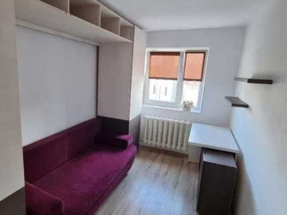 Дава се под наем Тристаен апартамент в Пловдив, Център - 80 кв.м за 255 € - Снимка #1