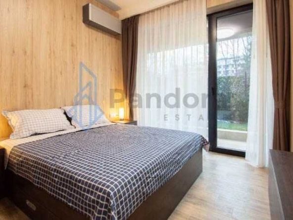 Дава се под наем Двустаен апартамент в София, Изток - 56 кв.м за 899 € - Снимка #1