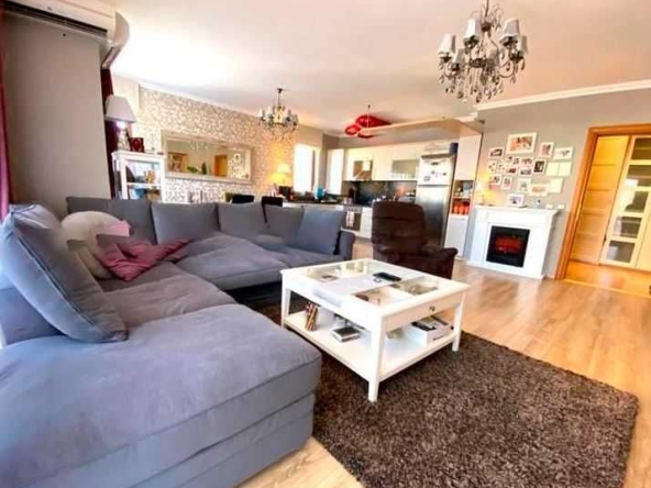 Дава се под наем Тристаен апартамент в София, Борово - 100 кв.м за 488.58 € - Снимка #1