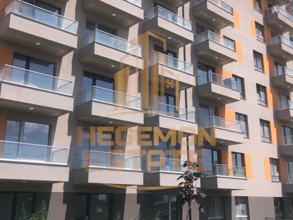 Двустаен апартамент в Варна, Кайсиева градина - 68 кв.м за 1287 €/кв.м - Снимка #1