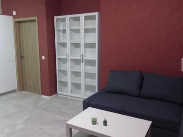 Дава се под наем Тристаен апартамент в София, Овча купел - 103 кв.м за 800 € - Снимка #1