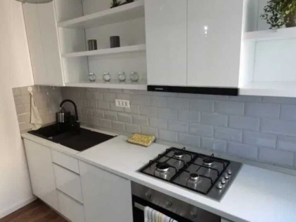 Дава се под наем Двустаен апартамент в Пловдив, Южен - 64 кв.м за 229.5 € - Снимка #1