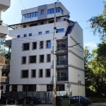 Тристаен апартамент в Плевен, Идеален център - 104 кв.м за 1404 €/кв.м - Снимка #1