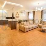 Дава се под наем Тристаен апартамент в София, Изток - 125 кв.м за 999 € - Снимка #1