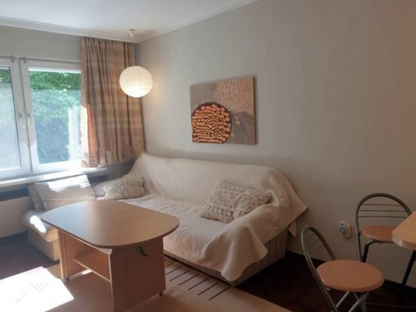 Дава се под наем Двустаен апартамент в София, Лозенец - 56 кв.м за 650 € - Снимка #1