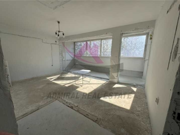 Тристаен апартамент в Варна, ВИНС - 75 кв.м за 2800 €/кв.м - Снимка #1