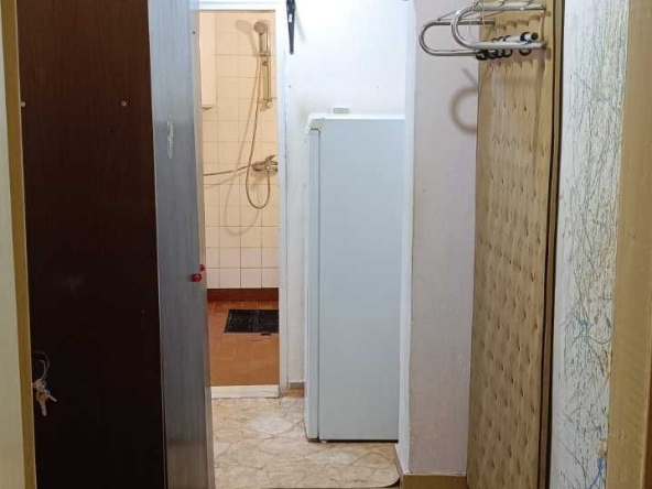 Дава се под наем Едностаен апартамент в Добрич, Център - 25 кв.м за 129.54 € - Снимка #1