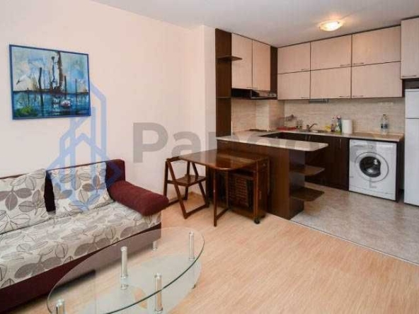 Дава се под наем Двустаен апартамент в с. Илинден, Област София-област - 68 кв.м за 448.8 € - Снимка #1