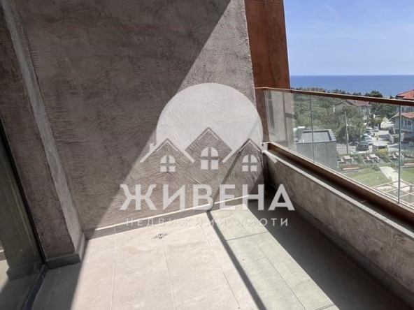 Четиристаен апартамент в к.к. Св.Св. Константин и Елена - 136 кв.м за 1986 €/кв.м - Снимка #1