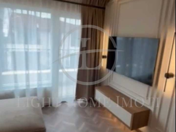 Тристаен апартамент в Пловдив, Христо Смирненски - 148 кв.м за 1512 €/кв.м - Снимка #1