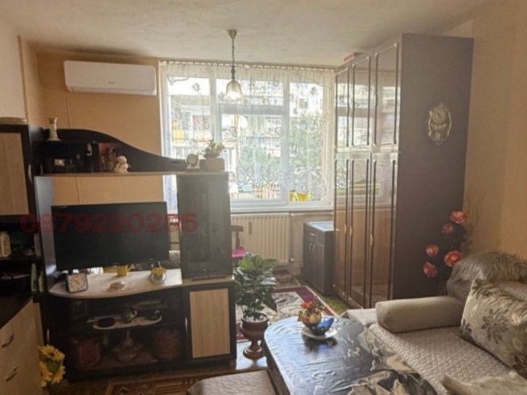 Дава се под наем Едностаен апартамент в Габрово, Сирмани - 26 кв.м за 169.32 € - Снимка #1