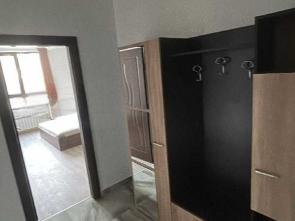 Дава се под наем Двустаен апартамент в София, Малинова долина - 90 кв.м за 698.19 € - Снимка #1