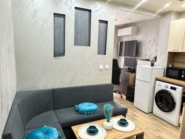 Дава се под наем Едностаен апартамент в София, Малинова долина - 45 кв.м за 433.5 € - Снимка #1