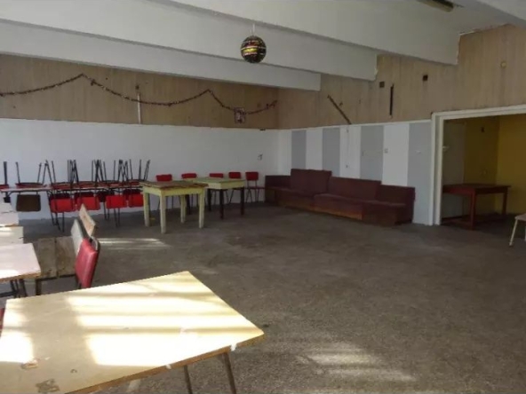 Заведение в с. Батак, Област Велико Търново - 250 кв.м за 102 €/кв.м - Снимка #1