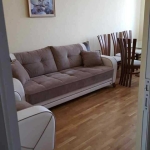 Дава се под наем Тристаен апартамент в Бургас, Център - 79 кв.м за 612 € - Снимка #1