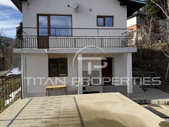 Къща в с. Гълъбово, Област Пловдив - 104 кв.м за 858 €/кв.м - Снимка #1