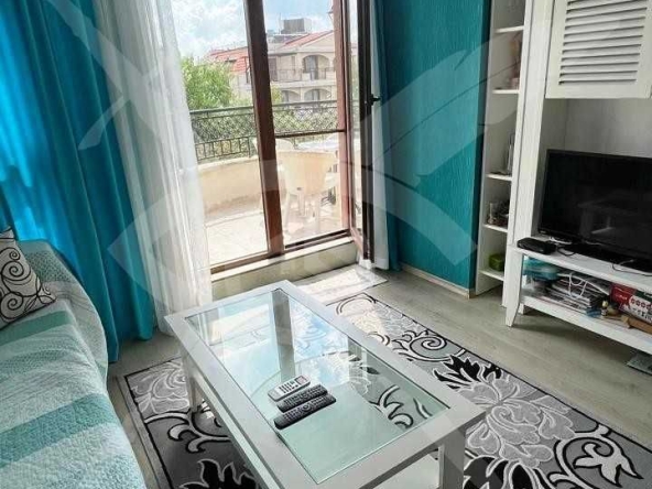 Тристаен апартамент в к.к. Слънчев бряг - 100 кв.м за 765 €/кв.м - Снимка #1