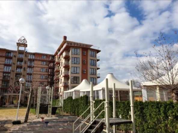 Двустаен апартамент в к.к. Слънчев бряг - 49 кв.м за 1468 €/кв.м - Снимка #1