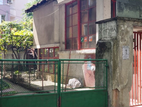 Къща в Стара Загора, Македонски - 50 кв.м за 5000 €/кв.м - Снимка #1