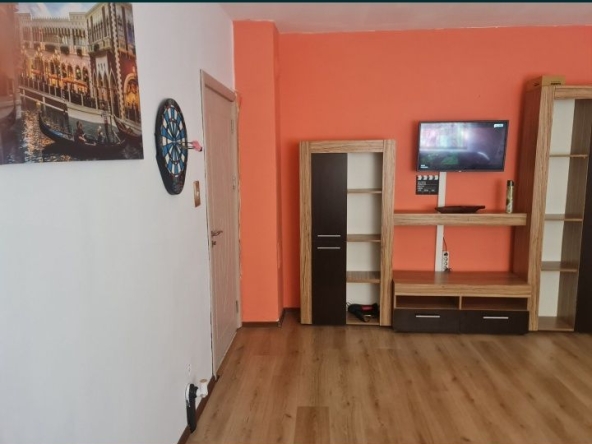 Дава се под наем Двустаен апартамент в Стара Загора, Македонски - 67 кв.м за 306 € - Снимка #1