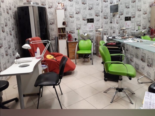 Дава се под наем  в София, Банишора -  кв.м за 450 € - Снимка #1