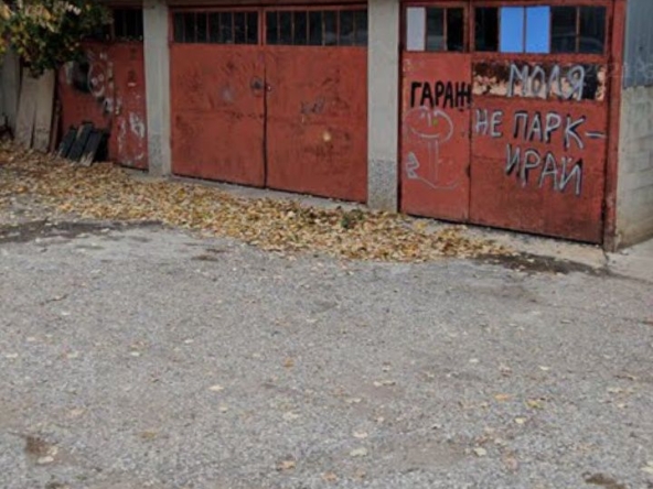 Гараж / Паркомясто в Каварна - 80 кв.м за 319 €/кв.м - Снимка #1