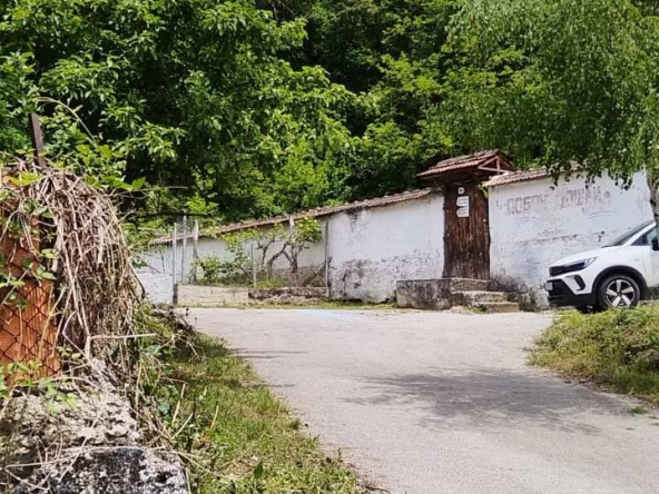 Парцел в Трън - 360 кв.м за 26 €/кв.м - Снимка #1