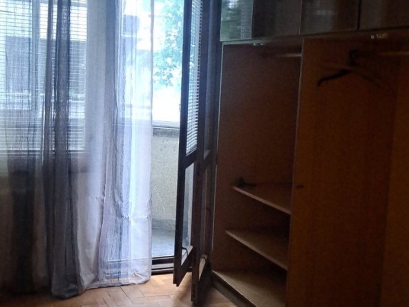 Дава се под наем Тристаен апартамент в София, Белите брези - 100 кв.м за 510 € - Снимка #1