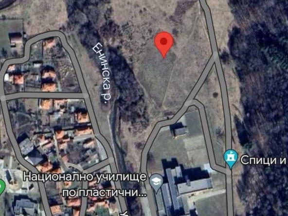 Парцел в Казанлък - 824 кв.м за 68 €/кв.м - Снимка #1