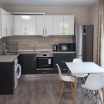 Дава се под наем Двустаен апартамент в Пловдив, Младежки Хълм - 65 кв.м за 550 € - Снимка #1