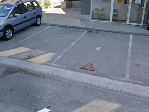 Дава се под наем Гараж / Паркомясто в Варна, Кайсиева градина - 14 кв.м за 51 € - Снимка #1