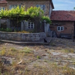 Къща в с. Аврен, Област Варна - 70 кв.м за 929 €/кв.м - Снимка #1