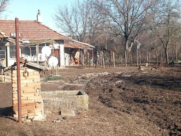 Къща в с. Кара Михал, Област Разград - 91 кв.м за 337 €/кв.м - Снимка #1